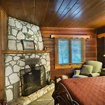 48 Sugar Pine Suite