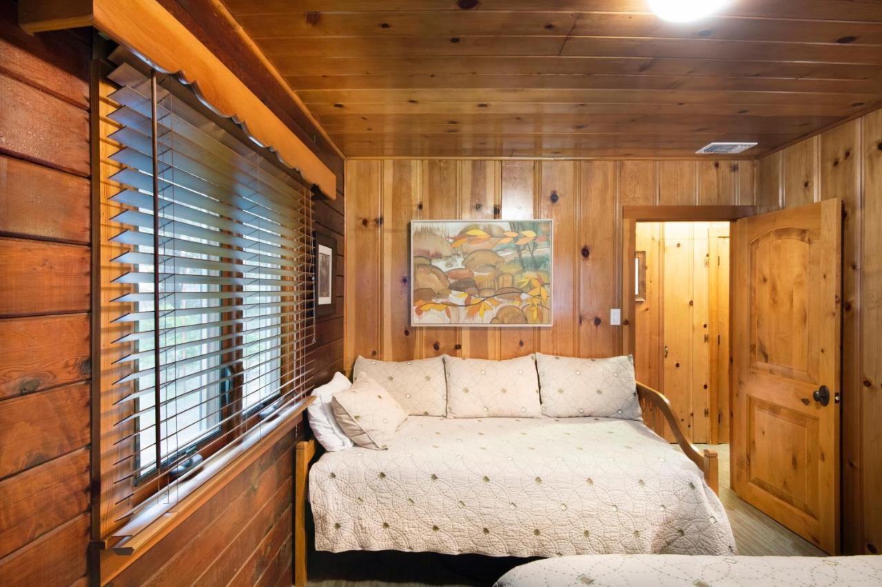 48 Sugar Pine