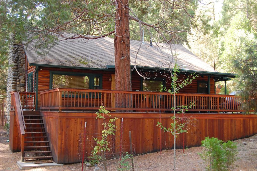 48 Sugar Pine Chalet North Wawona